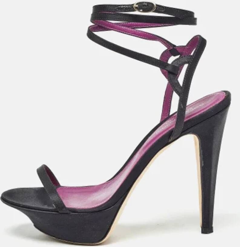 Sergio Rossi Pre-owned Satin sandals Black Dames