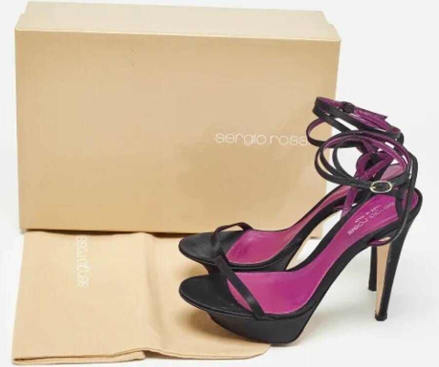 Sergio Rossi Pre-owned Satin sandals Black Dames