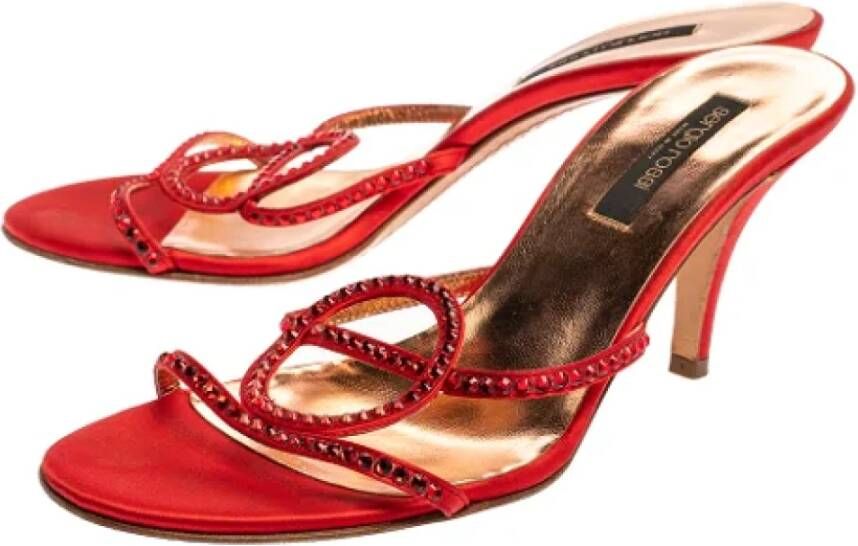 Sergio Rossi Pre-owned Satin sandals Red Dames