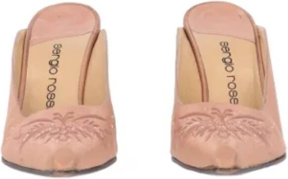 Sergio Rossi Pre-owned Silk mules Pink Dames