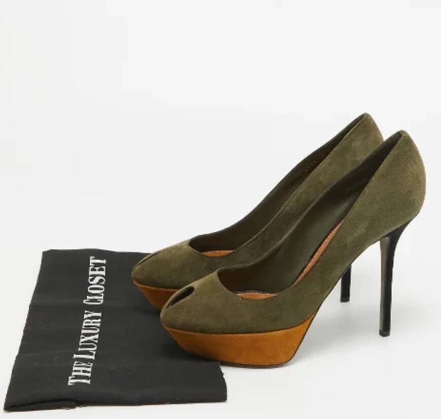 Sergio Rossi Pre-owned Suede heels Green Dames