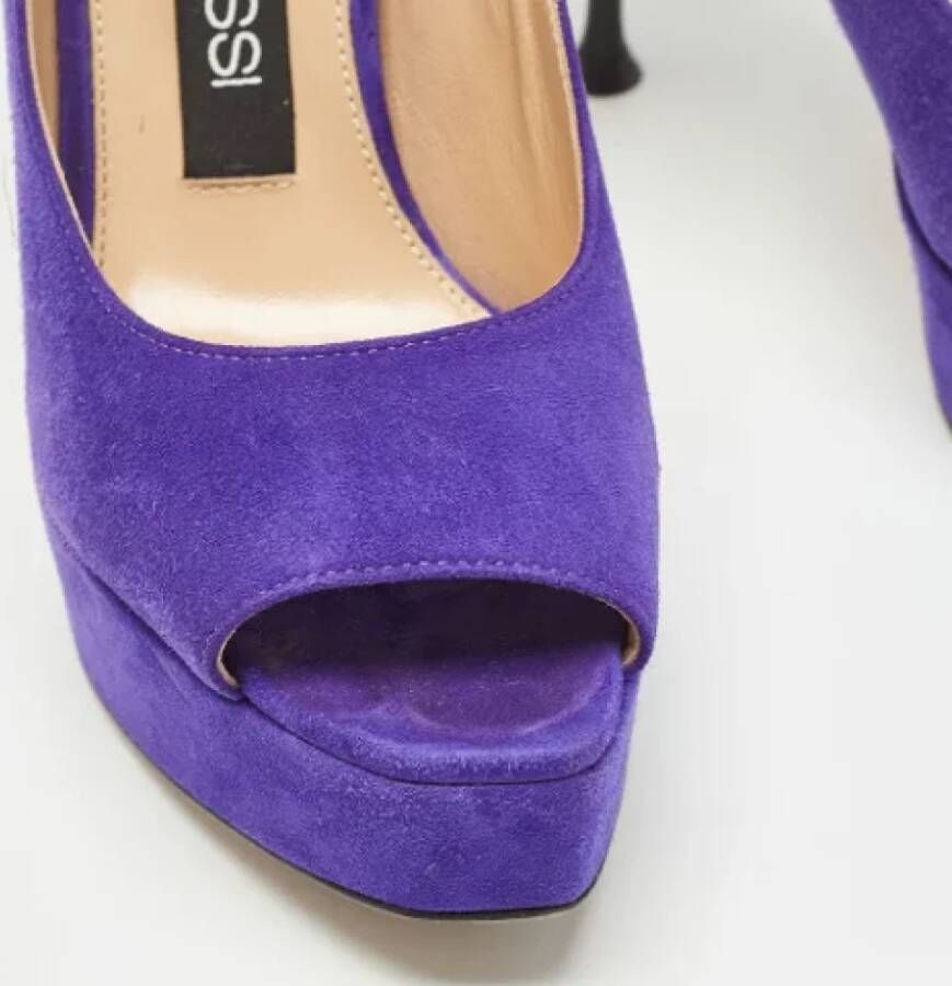 Sergio Rossi Pre-owned Suede heels Purple Dames