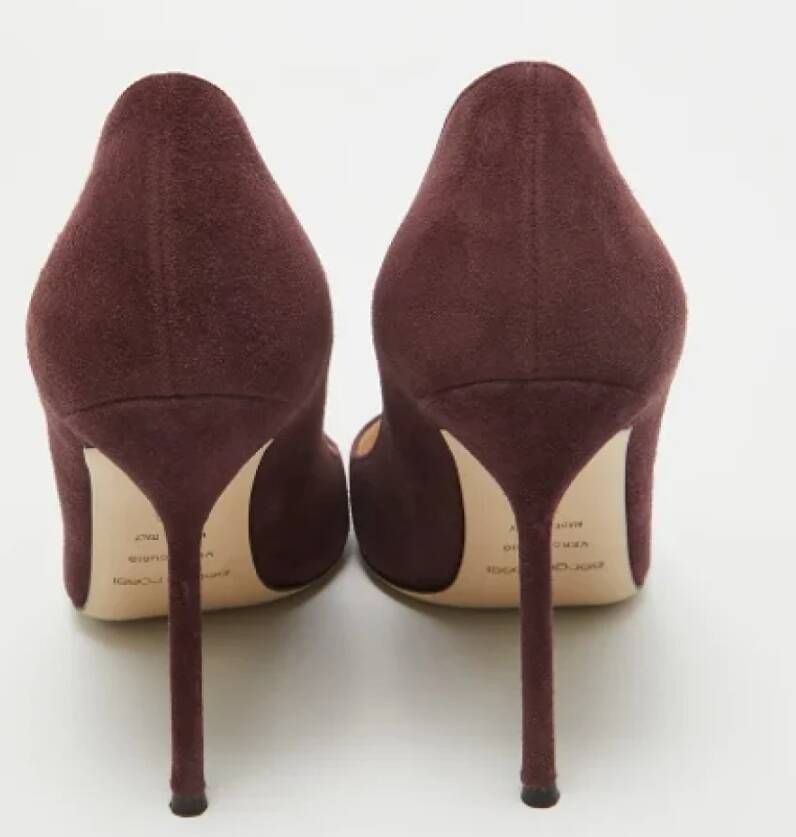 Sergio Rossi Pre-owned Suede heels Purple Dames