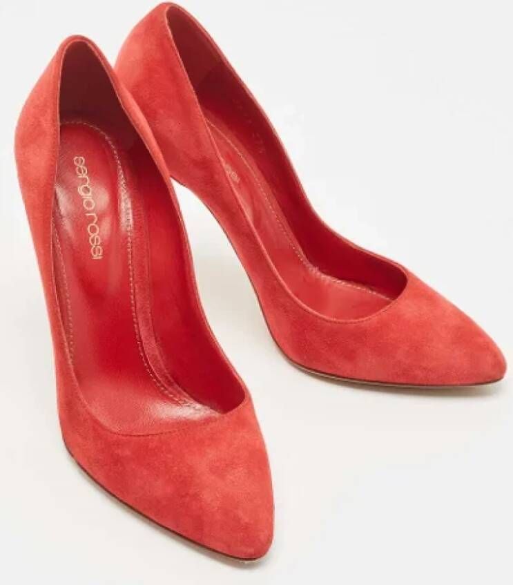 Sergio Rossi Pre-owned Suede heels Red Dames