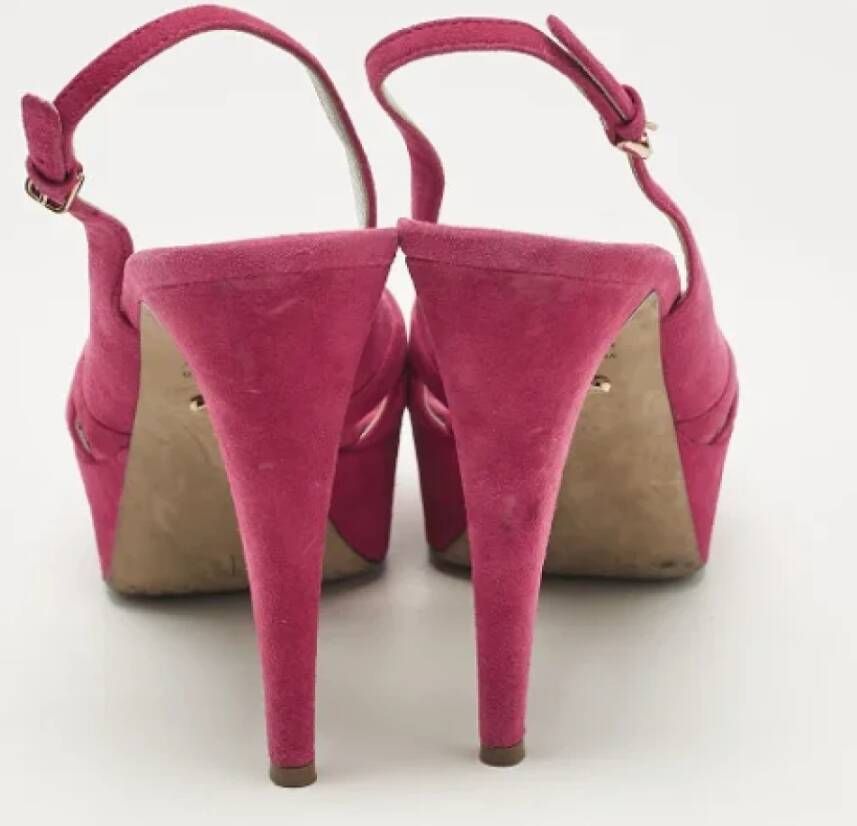 Sergio Rossi Pre-owned Suede sandals Pink Dames