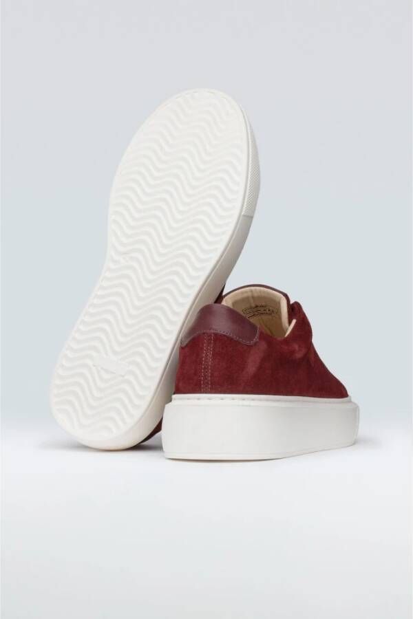 Sneaky Steve Moderne Suède Sneaker met Leren Details Red Unisex