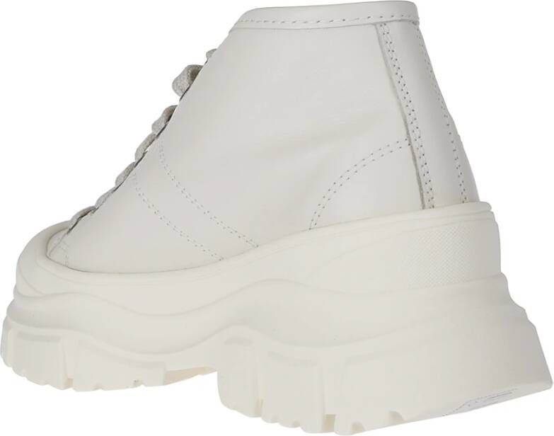 Sofie D'hoore Hoge Lace-up Sneakers met Rubberen Zool Beige Dames