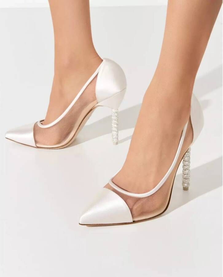 Sophia Webster Kristal versierde pumps Jasmine Beige Dames