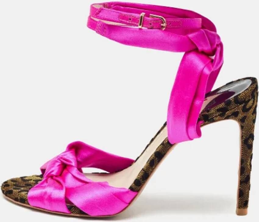 Sophia Webster Pre-owned Satin sandals Pink Dames