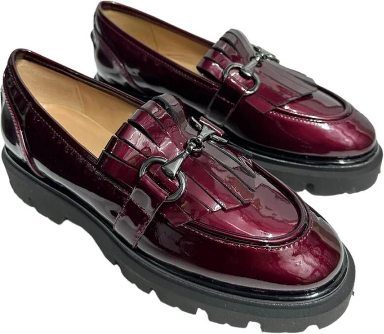 Status Bordeaux Patent Loafers met Franje Red Dames