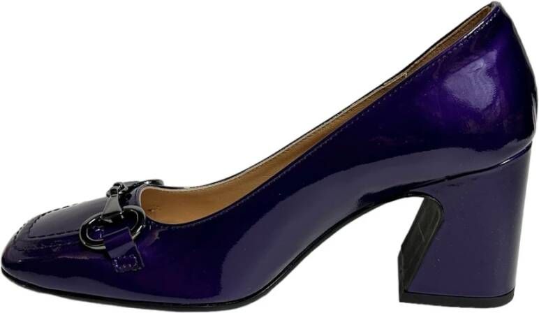 Status Paarse lakleren pumps met gesp Purple Dames