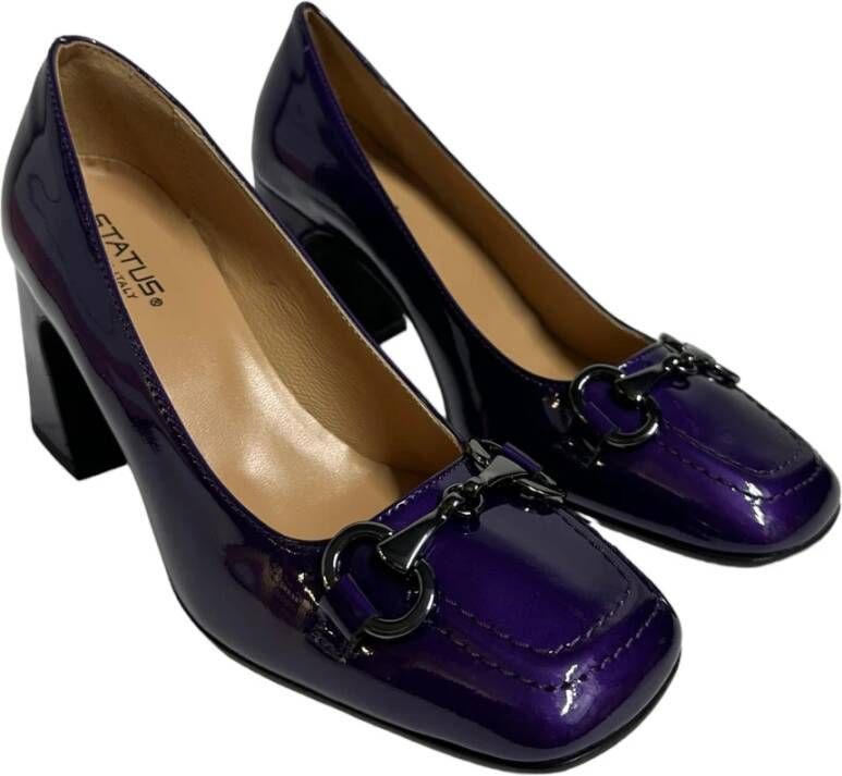 Status Paarse lakleren pumps met gesp Purple Dames