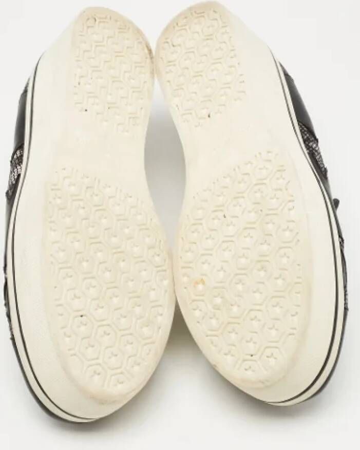 Stella McCartney Pre-owned Fabric sneakers Black Dames