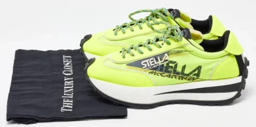 Stella McCartney Pre-owned Fabric sneakers Yellow Dames