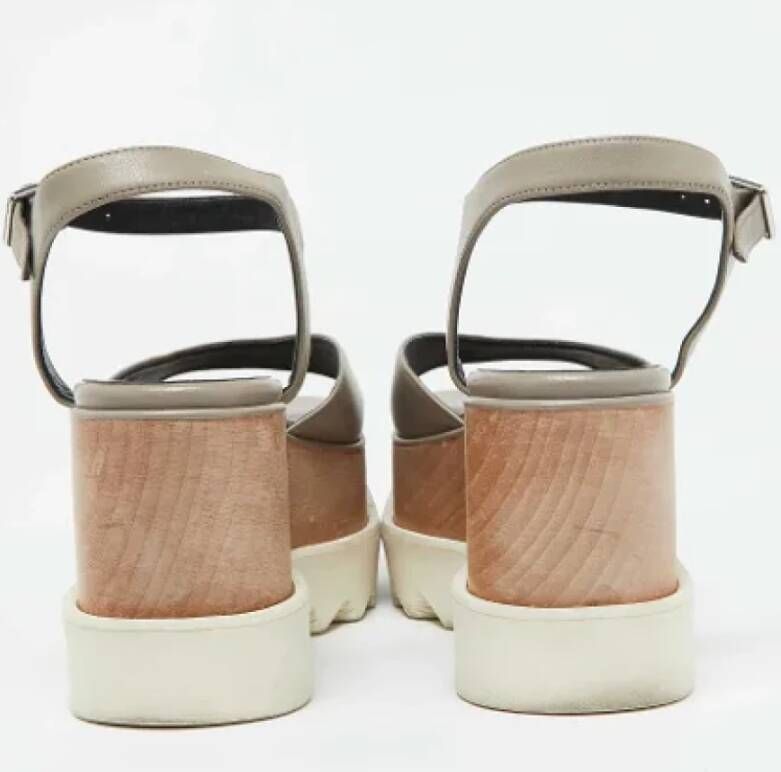 Stella McCartney Pre-owned Leather sandals Gray Dames