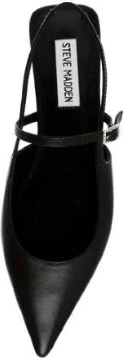 Steve Madden Puntige Neus Krysten Zwarte Lage Schoen Black Dames