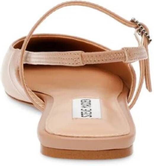 Steve Madden Puntige Neus Lage Hak Krysten Beige Dames