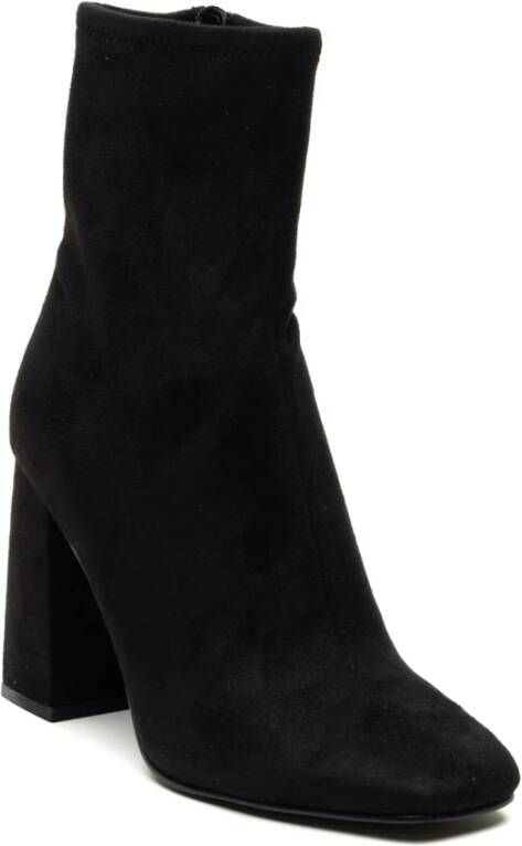 Steve Madden Zwarte Traverse Enkellaarzen Black Dames