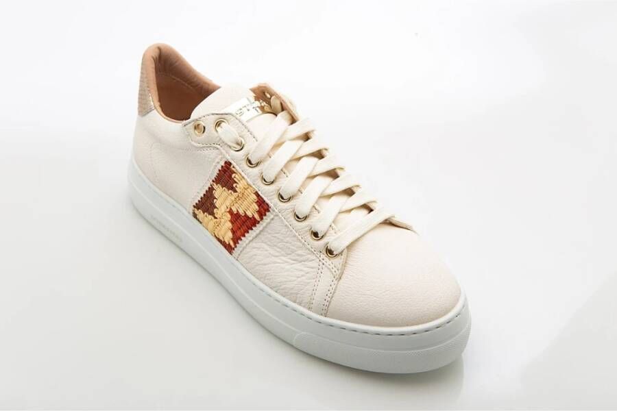 Stokton Beige Leren Sneaker met Jute Detail White Dames