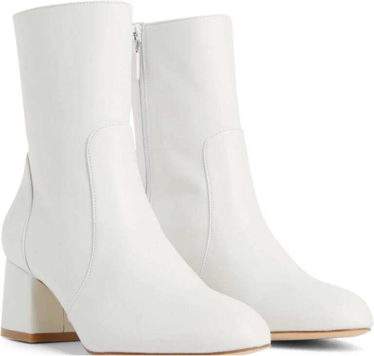 Stuart Weitzman Boots Wit Dames