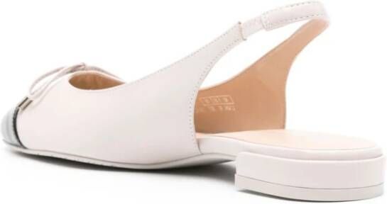 Stuart Weitzman Elegante Boog Ballerina Witte Schoenen White Dames