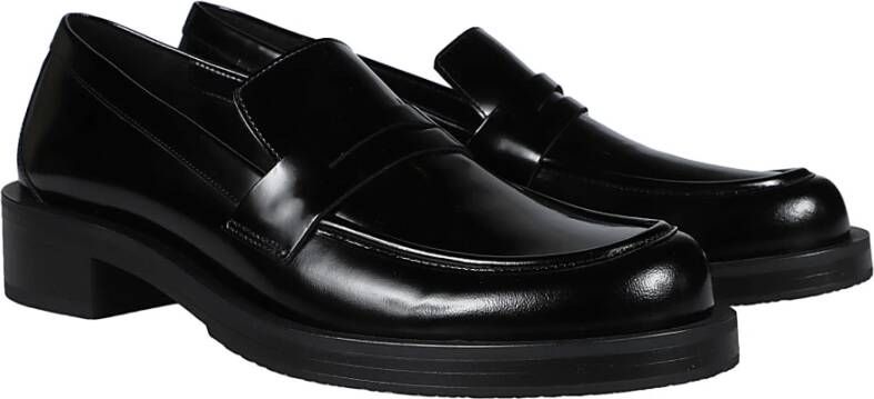 Stuart Weitzman Gedurfde Loafers voor een stijlvolle uitstraling Black Dames