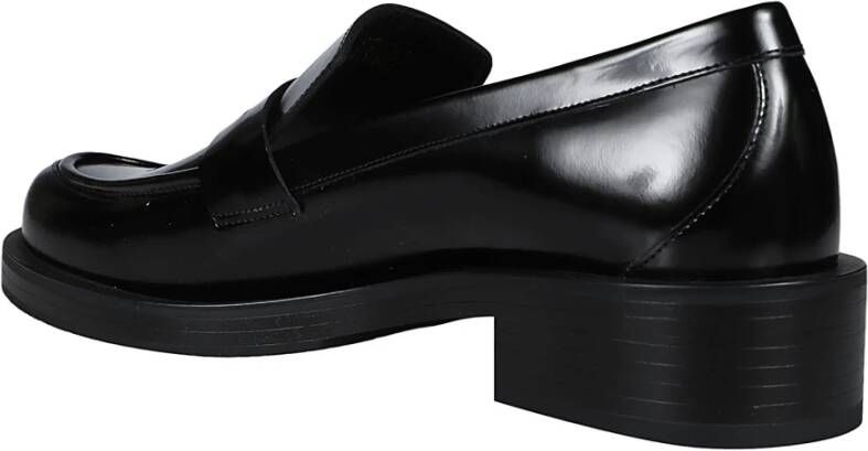 Stuart Weitzman Gedurfde Loafers voor een stijlvolle uitstraling Black Dames