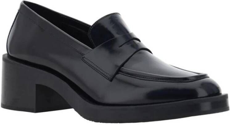 Stuart Weitzman Glanzend leren Chunky Heel Loafers Black Dames