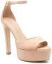 Stuart Weitzman Discoplatform Sandal Luxueus Suède Gedurfde Blokhak Beige Dames - Thumbnail 2