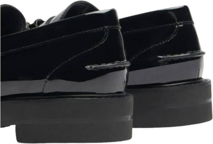 Stuart Weitzman Klassieke Loafers voor Vrouwen Black Dames