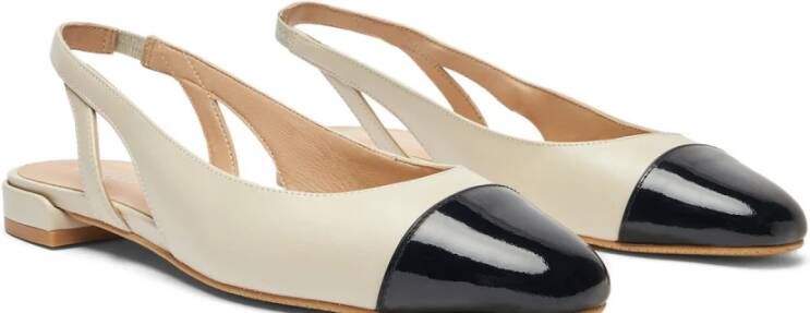 Stuart Weitzman Moderne Cutout Ballerina Beige Dames