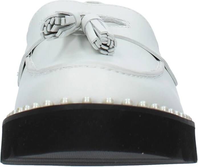 Stuart Weitzman Platte schoenen Wit White Dames