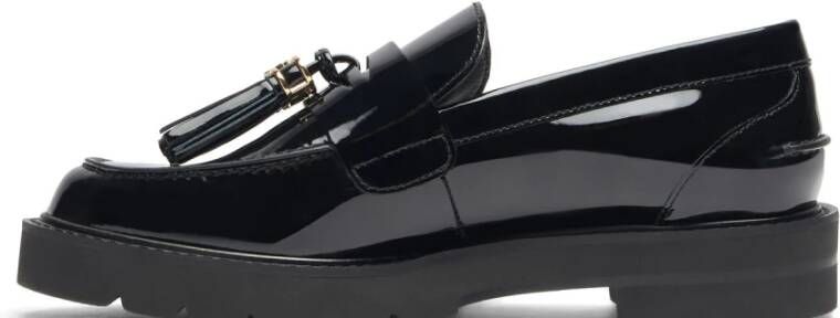 Stuart Weitzman Stoere Tassel Loafer Lug Zool Black Dames