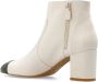 Stuart Weitzman Boots & laarzen Yuliana 60 Zip Ankle Bootie in crème - Thumbnail 4