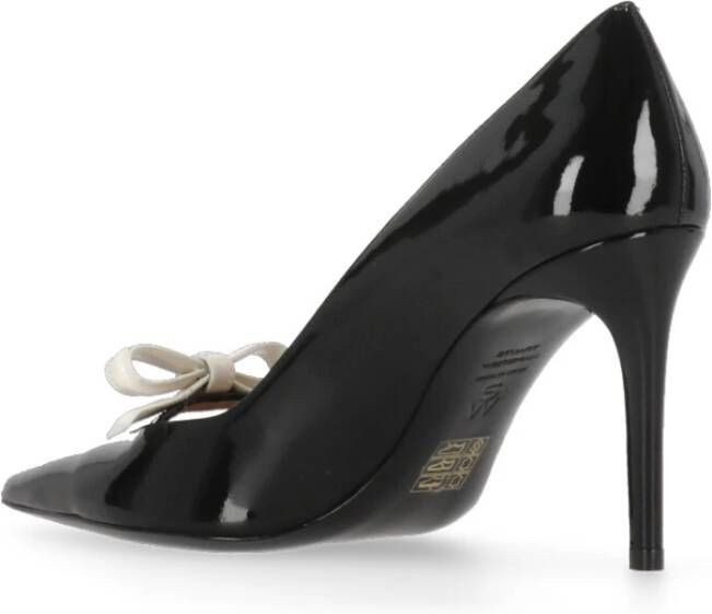 Stuart Weitzman Zwarte leren décolleté met strikdetail Black Dames