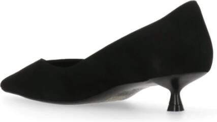 Stuart Weitzman Zwarte Suède Leren Decollete met Hak Black Dames