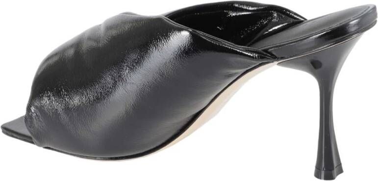 Studio Amelia Patent Heel Croissant Schoen Black Dames