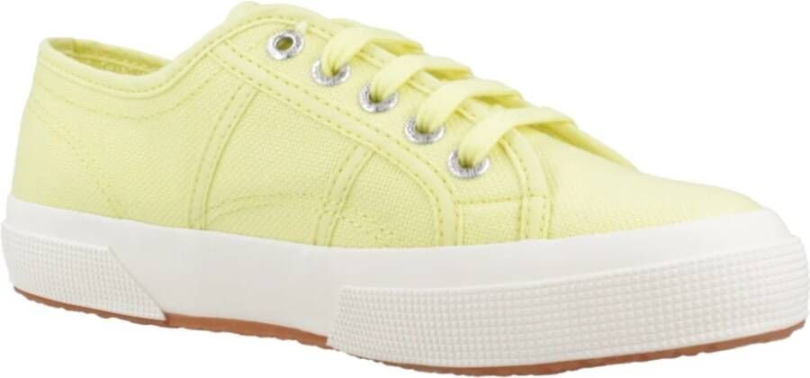 Superga Witte Canvas Sneakers voor Vrouwen Yellow Dames