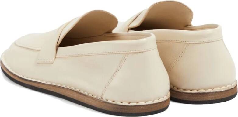 The Row Leren Loafers met Rubberen Zool Beige Dames