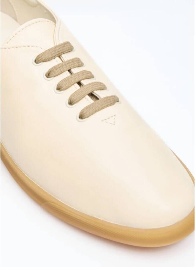 The Row Nappa Leren Vetersneakers Beige Dames