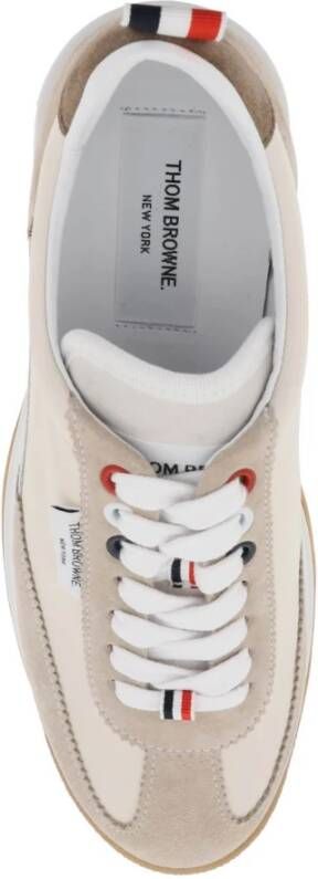 Thom Browne Tech Runner Sneakers met Contrasterende Suede Inzetstukken Beige Dames