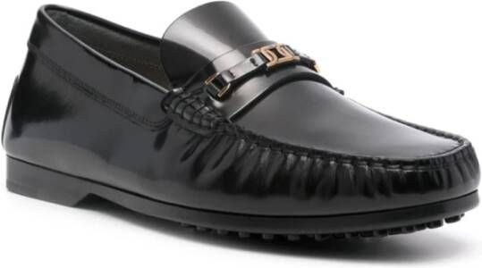 TOD'S Bruin Leren Loafers met Kettingdetail Black Dames