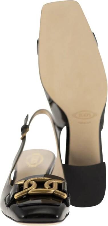 TOD'S Slingback Pomp met Vierkante Neus en Metalen Ketting Black Dames