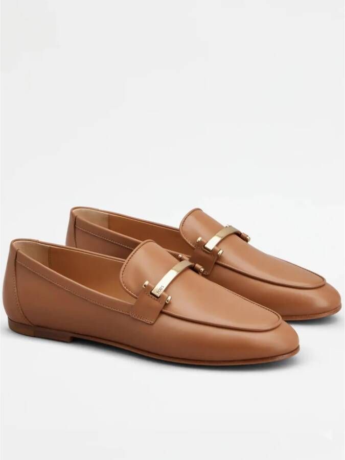 TOD'S Stijlvolle Schoenencollectie Brown Dames