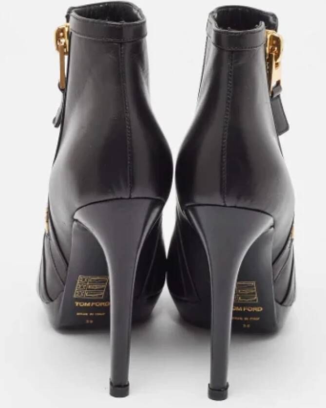 Tom Ford Pre-owned Leather boots Black Dames