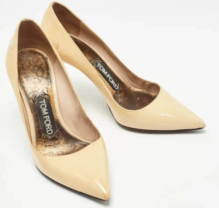 Tom Ford Pre-owned Leather heels Beige Dames