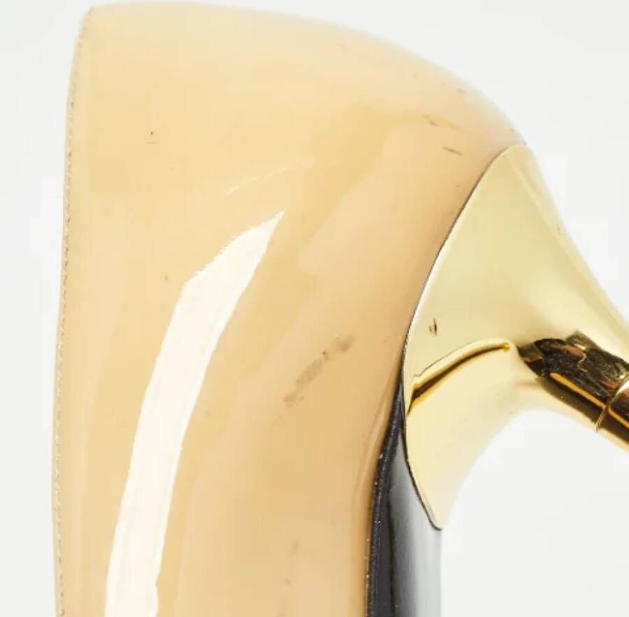 Tom Ford Pre-owned Leather heels Beige Dames