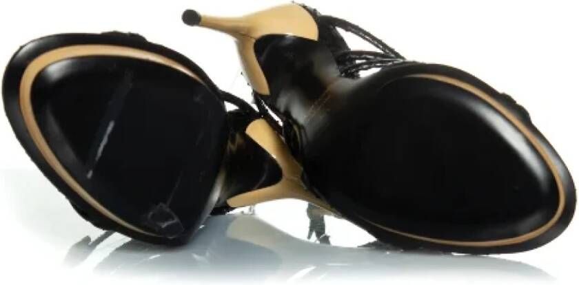 Tom Ford Pre-owned Leather heels Black Dames