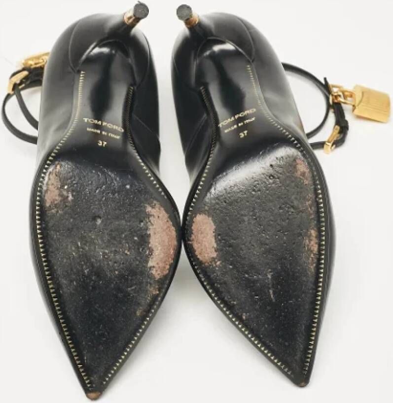 Tom Ford Pre-owned Leather heels Black Dames