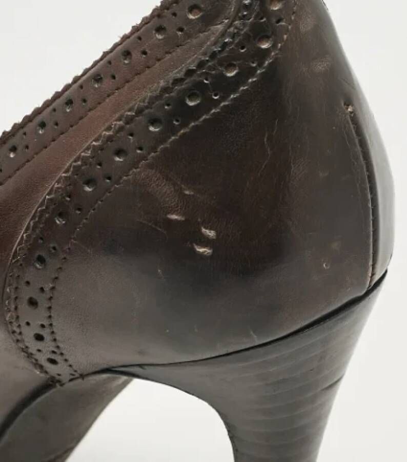 Tom Ford Pre-owned Leather heels Brown Dames